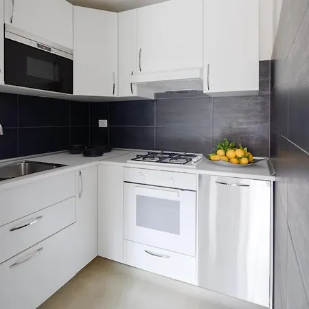Mendola Olympic Stadium Via M Di Campiglio 23 Rm Apartment *